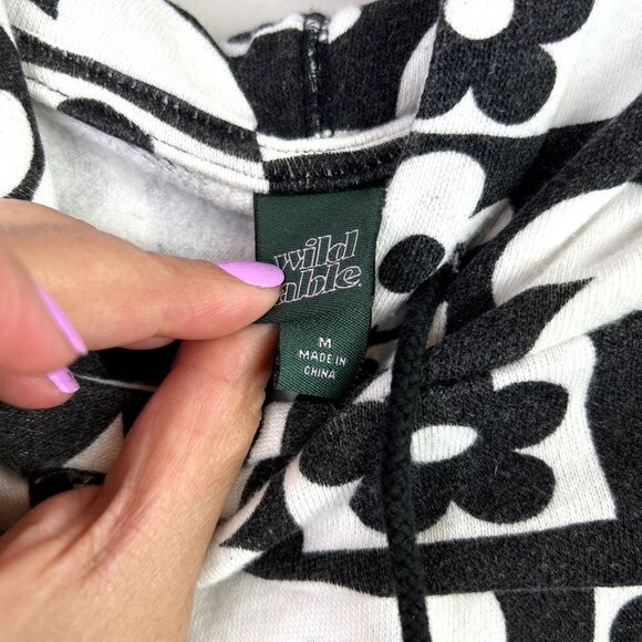 Wildfable black white 70s daiseys crop pull over size medium - Picture 5 of 7